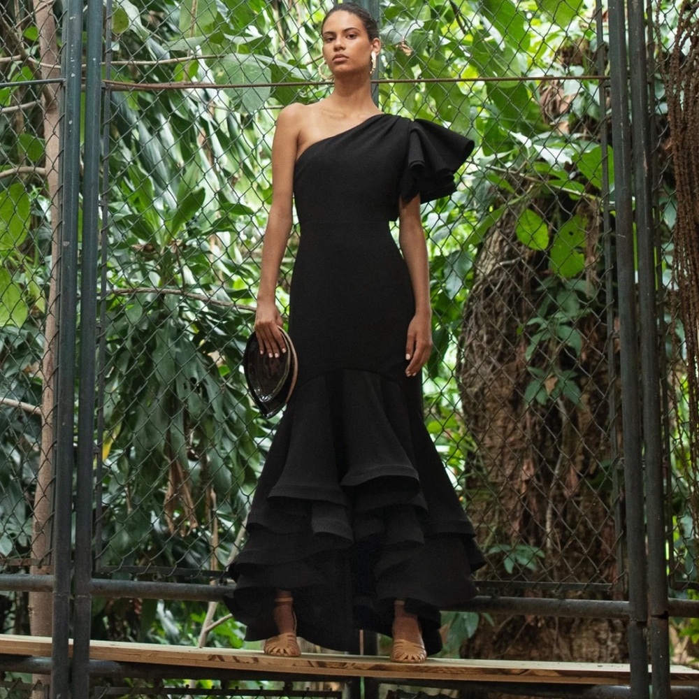 No Pise La Grama Gown Chic One-Shoulder Black Dress NWT